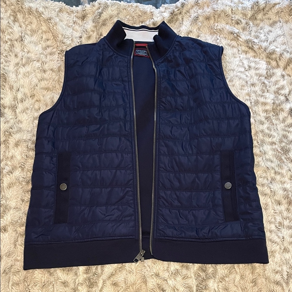 Untuckit Men's Navy Quilted Vest